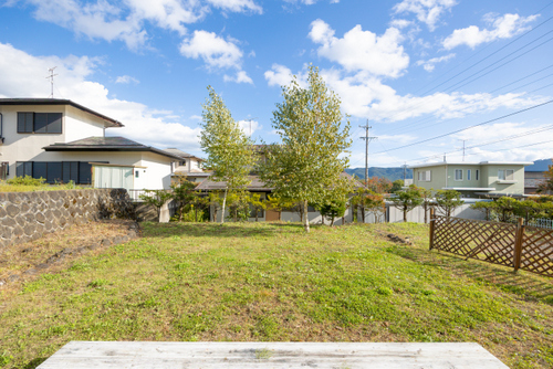 御代田町　2階建て貸家1