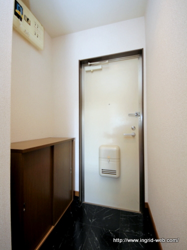 003835-6.jpg