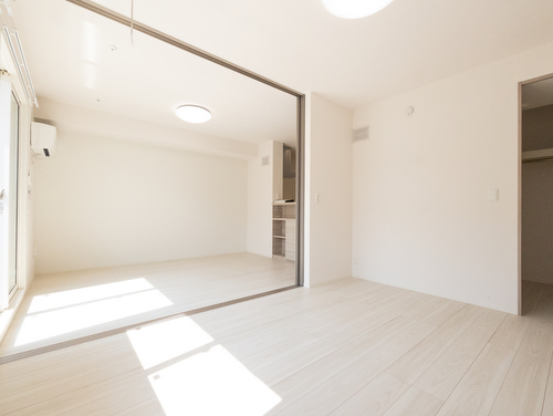 ♢AvanzarⅡアバンサール